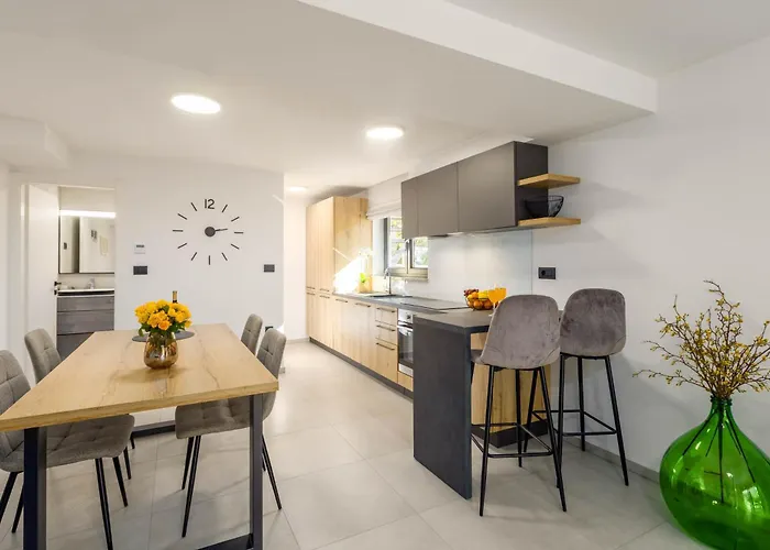 Olive Premium ポレッチ